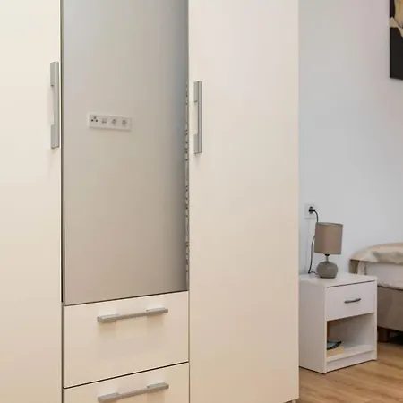 شقة Sunny Garden *