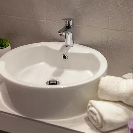 شقة Sunny Garden *