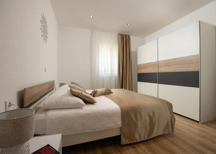 Apartman Sunny Garden