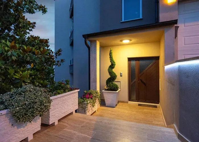 Sunny Garden Apartman *