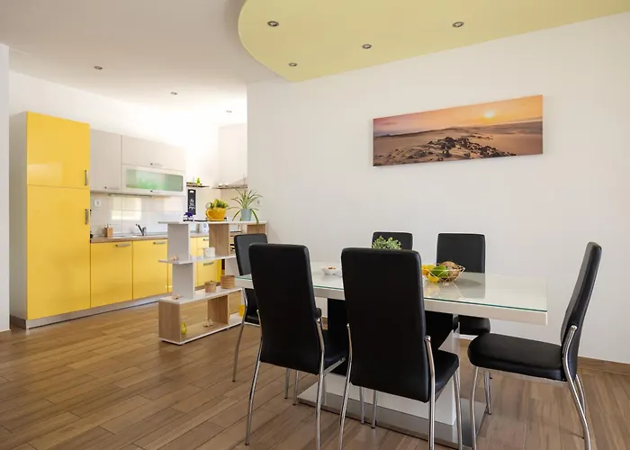 Apartman Sunny Garden *