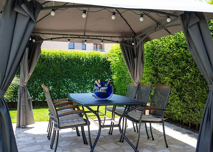 Sunny Garden Apartman *