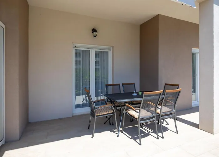 Apartman Sunny Garden *